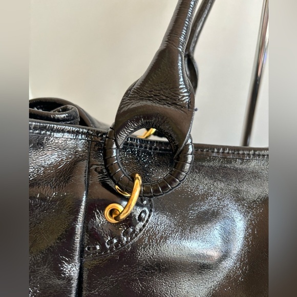 Beverly Feldman Black Patent Leather Large Handbag with Animal Print Interior‎ - Picture 8 of 15